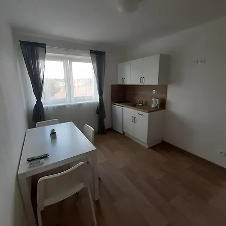 Valen Apartmany Valtice Exterior photo